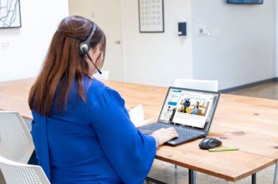 woman on laptop woman on laptop
